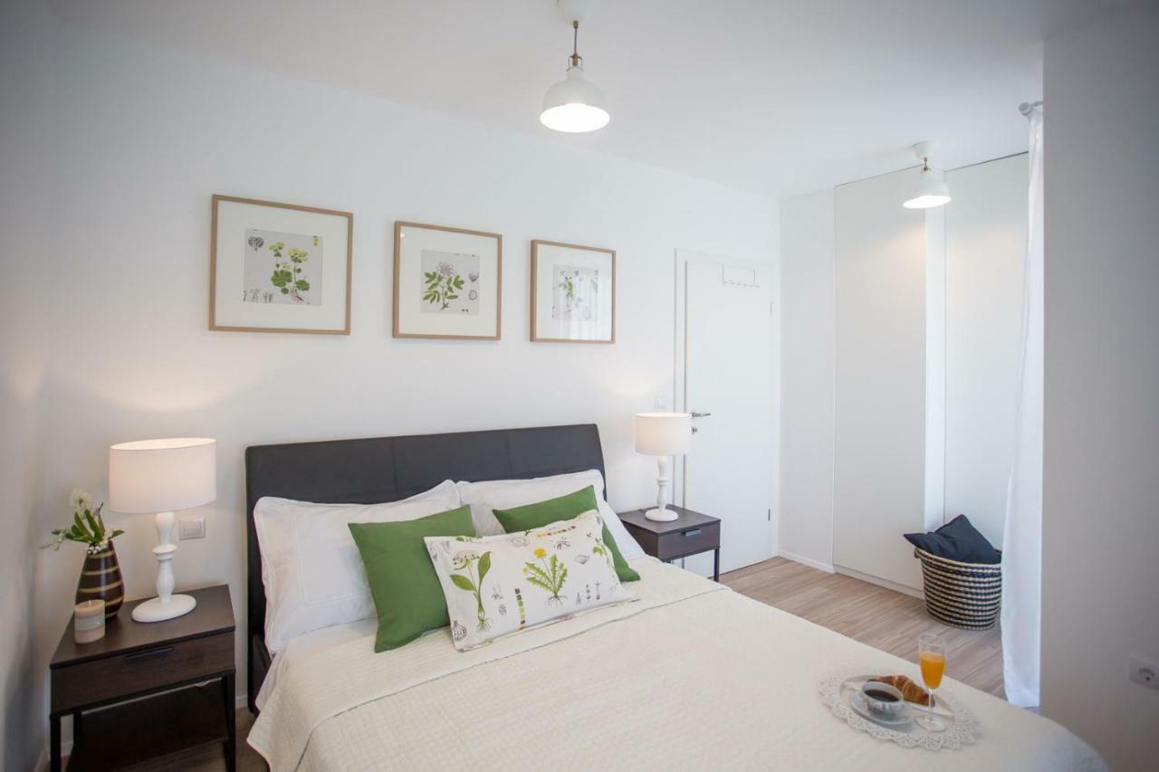 Villa Elysium - Beautiful Family House With Heated Pool